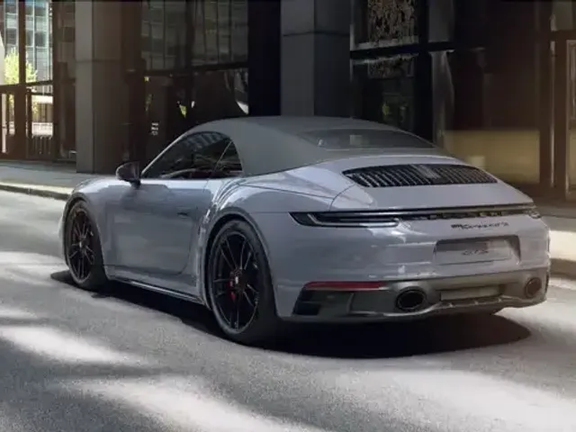 Porsche 992