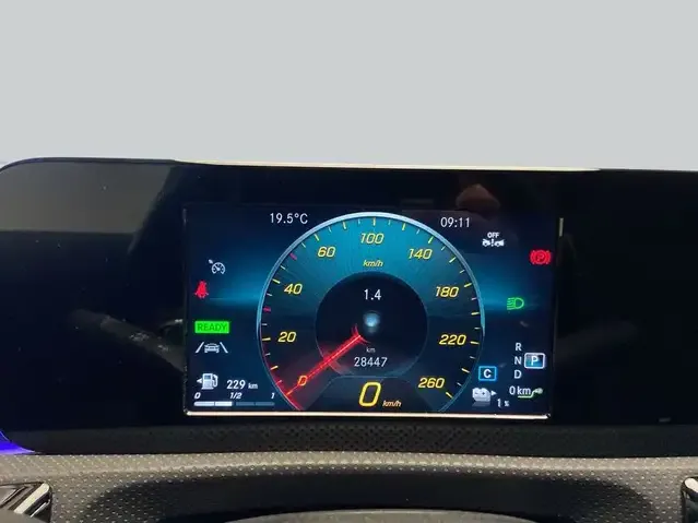 Mercedes-Benz CLA 250