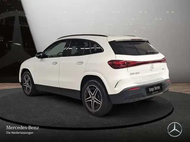 Mercedes-Benz EQA 300