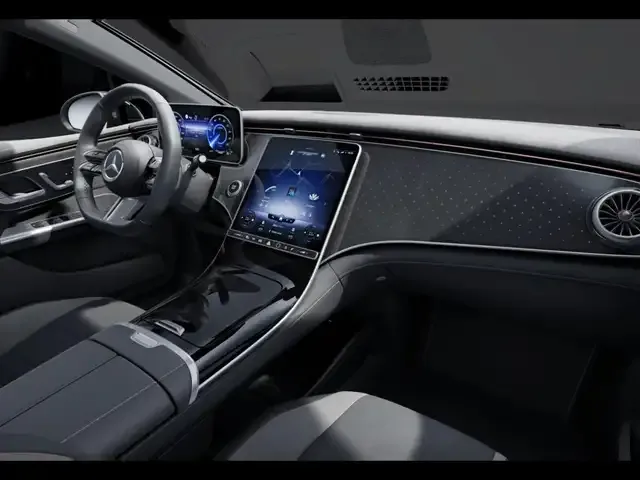Mercedes-Benz EQE 500