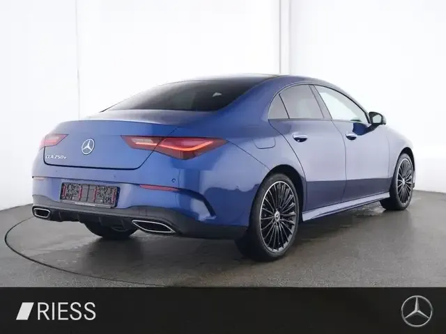 Mercedes-Benz CLA 250