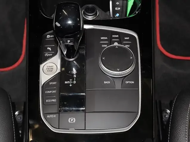 BMW 128