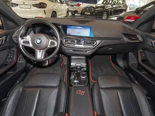 BMW 128