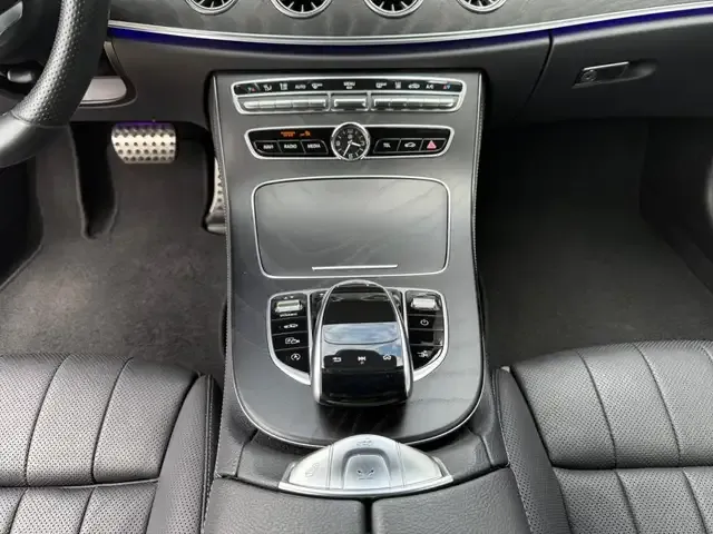 Mercedes-Benz E 400