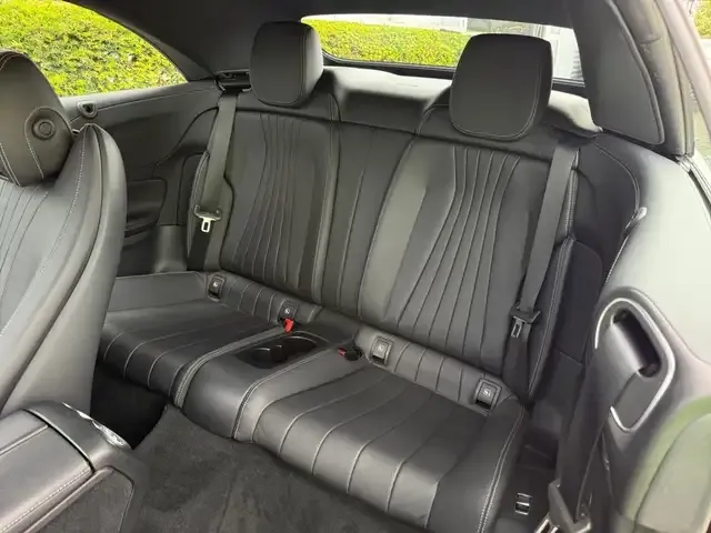 Mercedes-Benz E 400