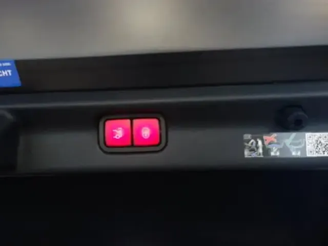 Mercedes-Benz EQE 500