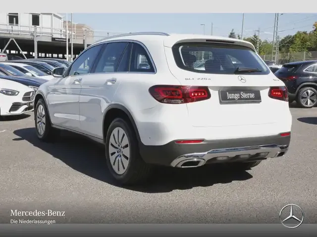 Mercedes-Benz GLC 220