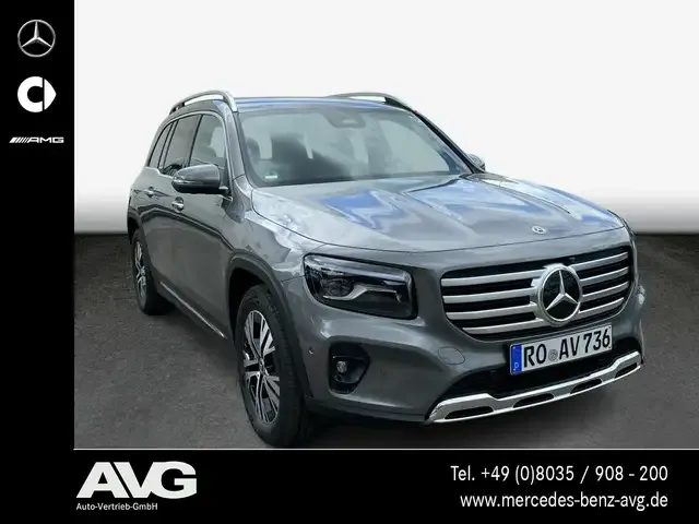 Mercedes-Benz GLB 200