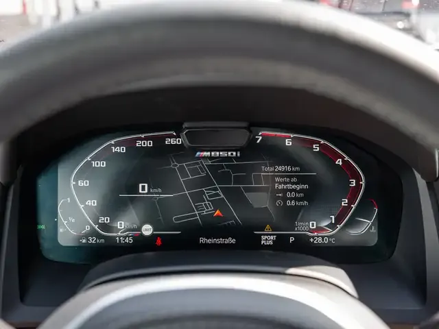 BMW M850