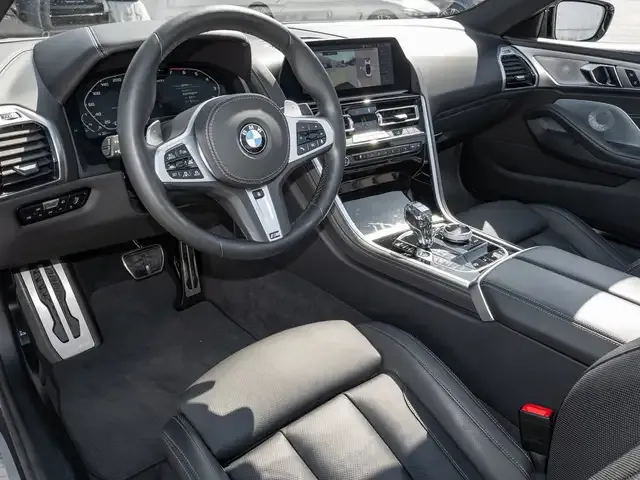 BMW M850