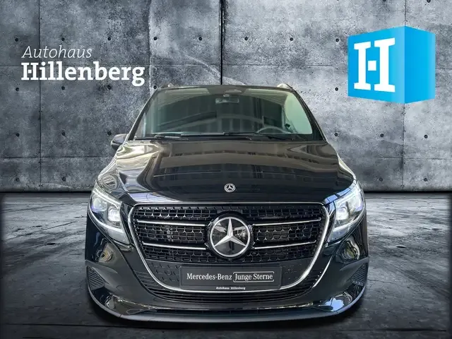 Mercedes-Benz V 220