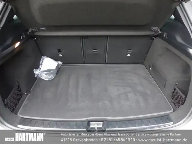 Mercedes-Benz GLA 180