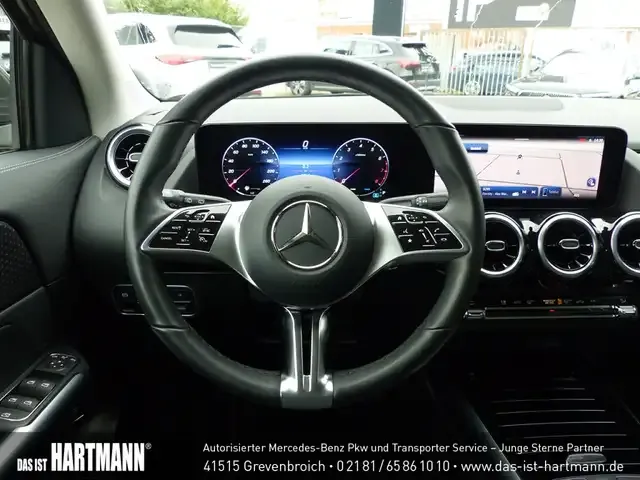 Mercedes-Benz GLA 180