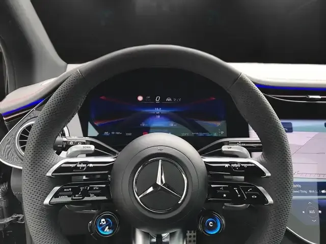 Mercedes-Benz EQE SUV