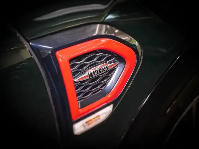 MINI John Cooper Works Countryman