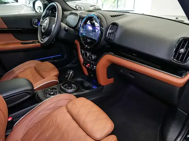 MINI John Cooper Works Countryman