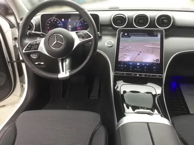 Mercedes-Benz C 180