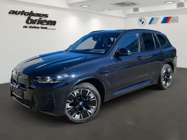BMW iX3