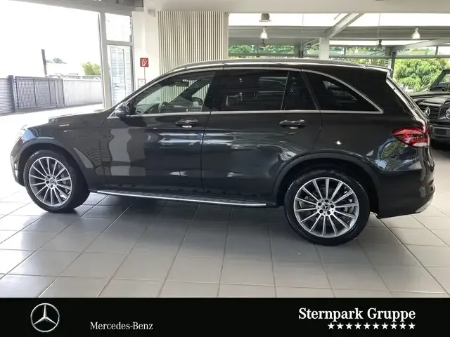 Mercedes-Benz GLC 220