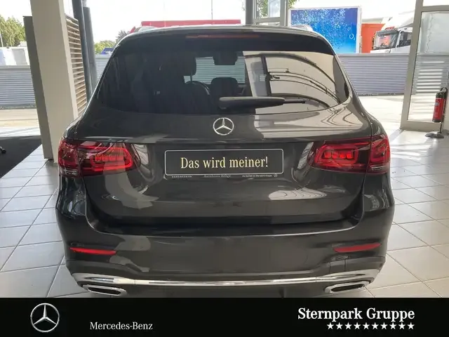 Mercedes-Benz GLC 220
