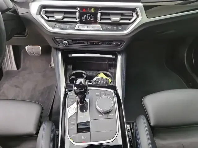 BMW 230