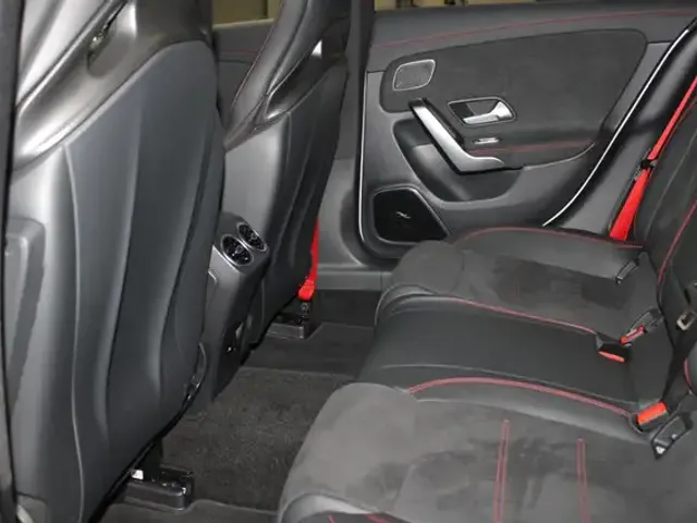 Mercedes-Benz CLA 45 AMG