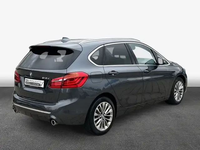BMW 218