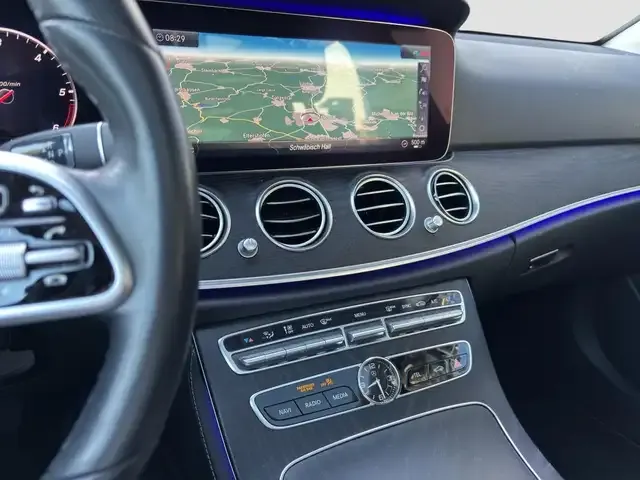 Mercedes-Benz E 400