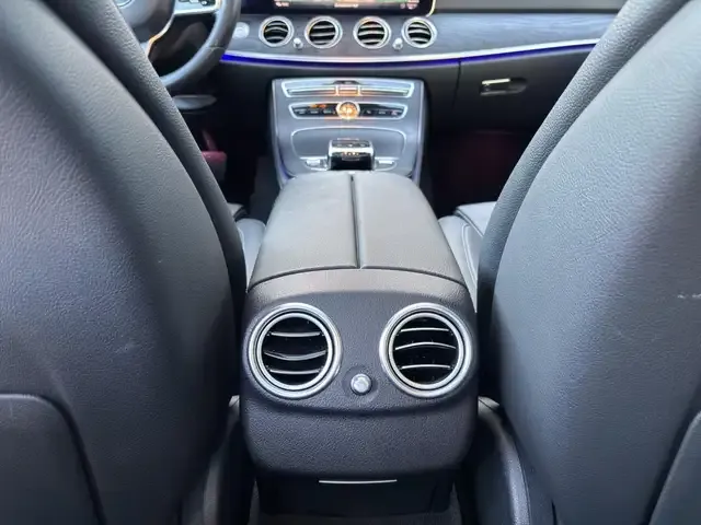 Mercedes-Benz E 400