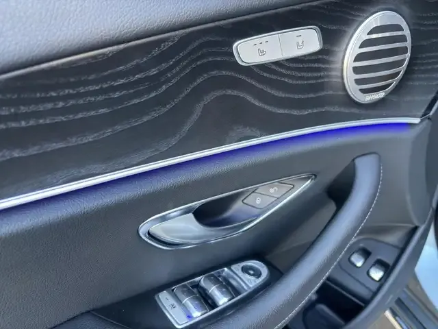 Mercedes-Benz E 400