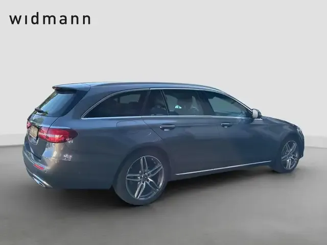 Mercedes-Benz E 400