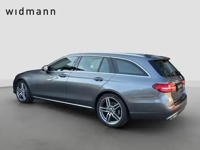 Mercedes-Benz E 400