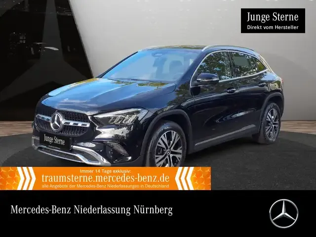 Mercedes-Benz GLA 220