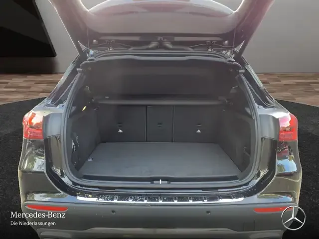 Mercedes-Benz GLA 220