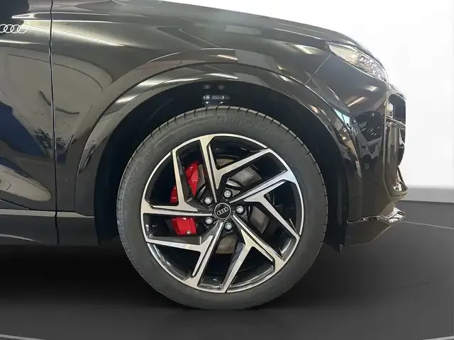 Audi SQ6