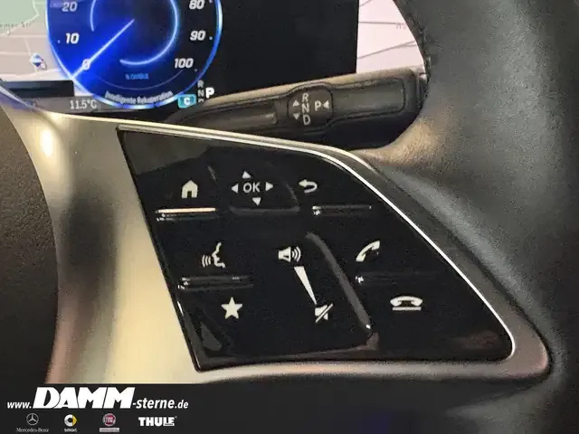 Mercedes-Benz EQB 350