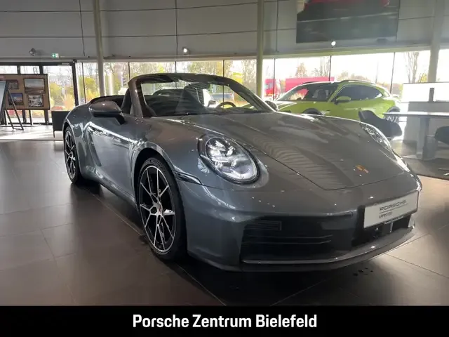 Porsche 992