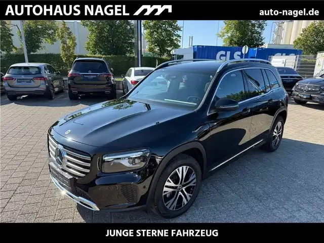 Mercedes-Benz GLB 180