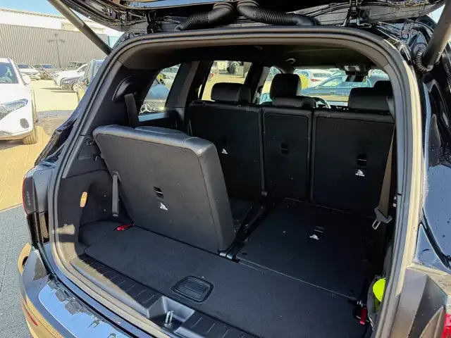 Mercedes-Benz GLB 180
