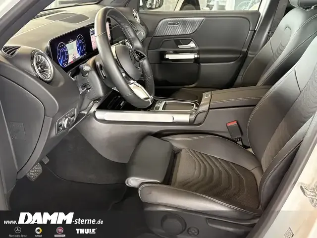 Mercedes-Benz EQB 300