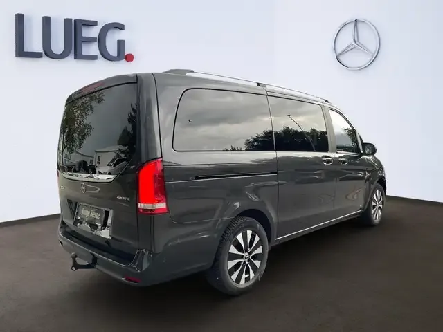 Mercedes-Benz V 300
