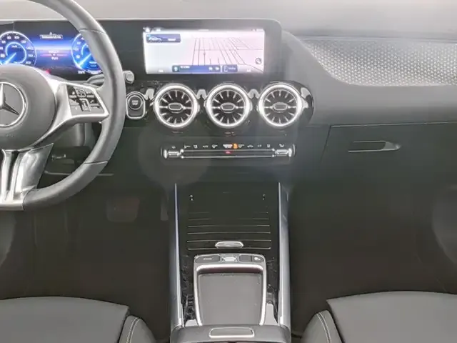 Mercedes-Benz EQA 350