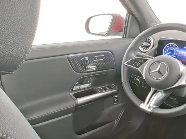 Mercedes-Benz EQA 350