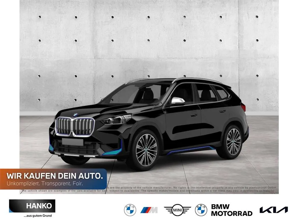 BMW iX1