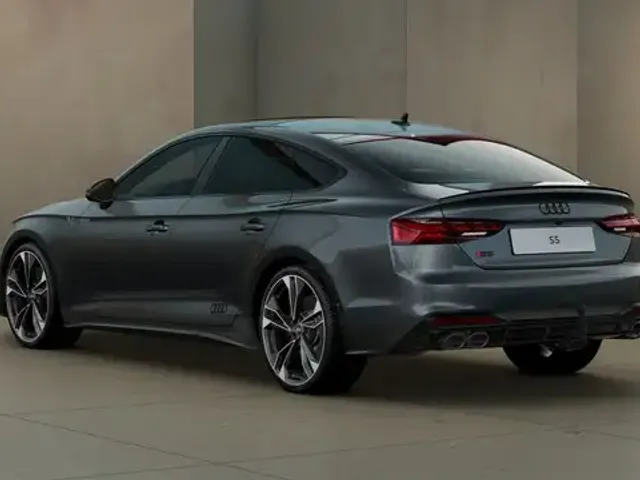 Audi S5