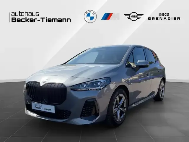 BMW 223