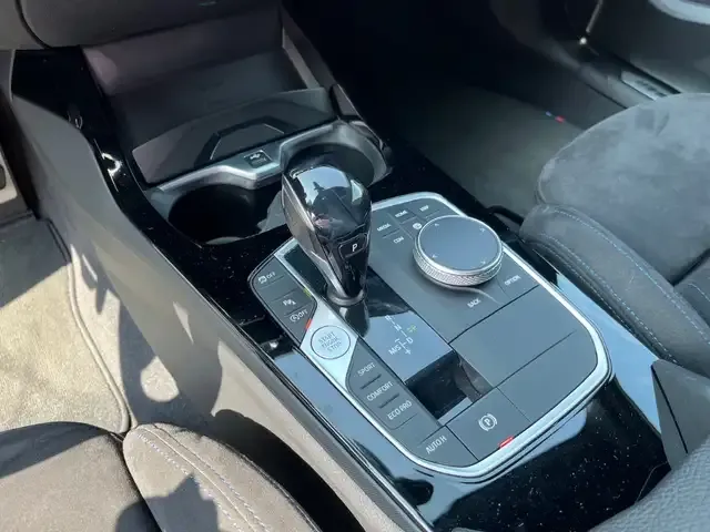 BMW 235