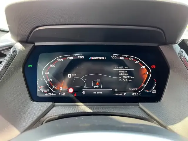 BMW 235