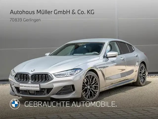 BMW 840
