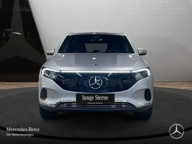 Mercedes-Benz EQA 300